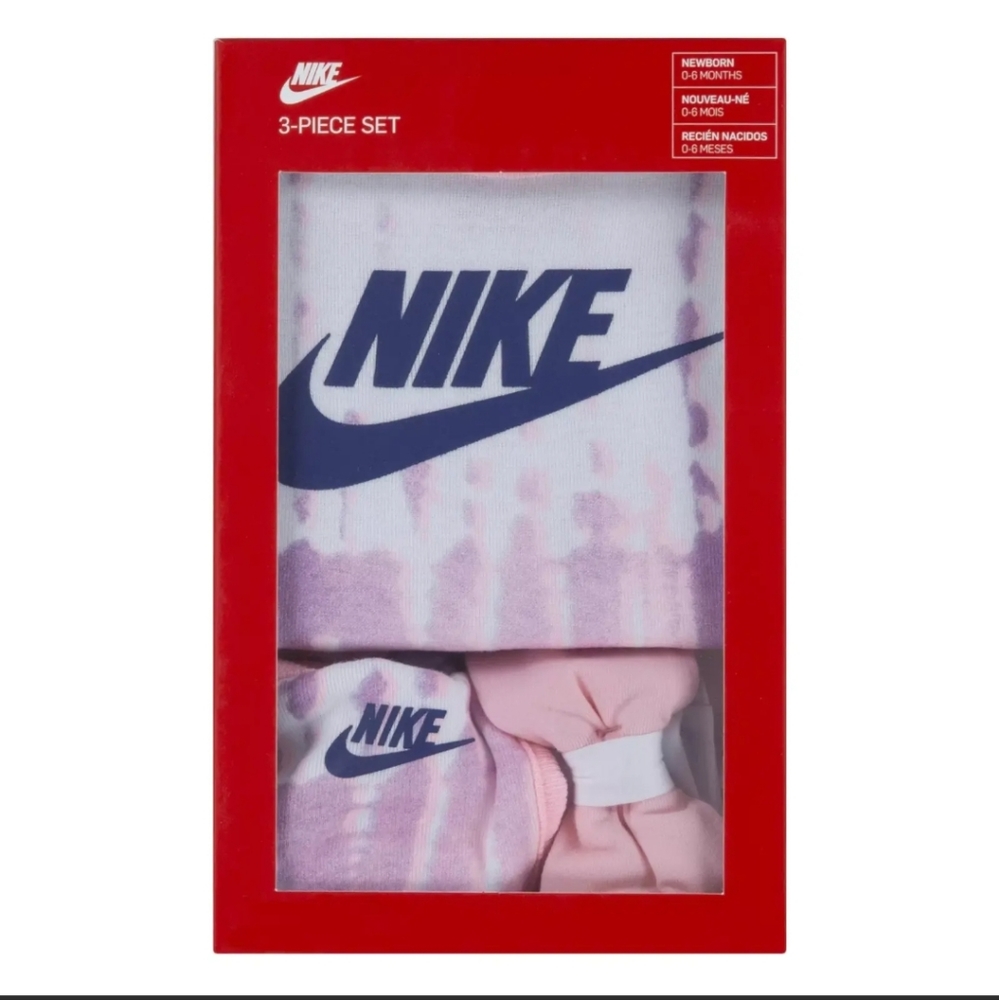 3 Piece Nike Baby Girls Gift Set / Outfit - Picture 2 of 4